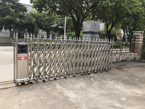 東莞伸縮門的連接管連接結構如何安排？